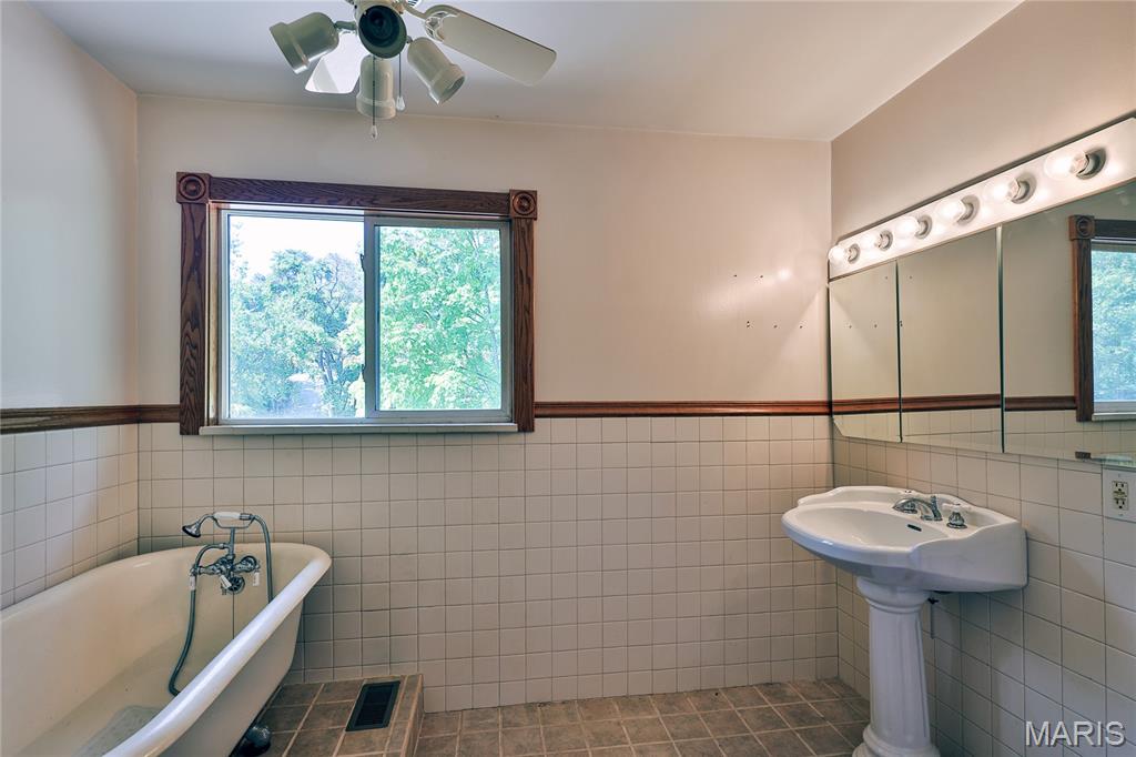 Camelot Gardens - Residential