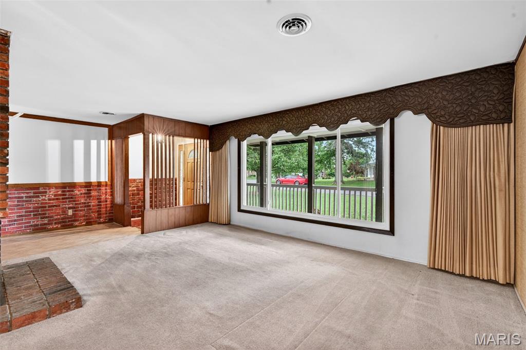 Wood-Crest - Residential