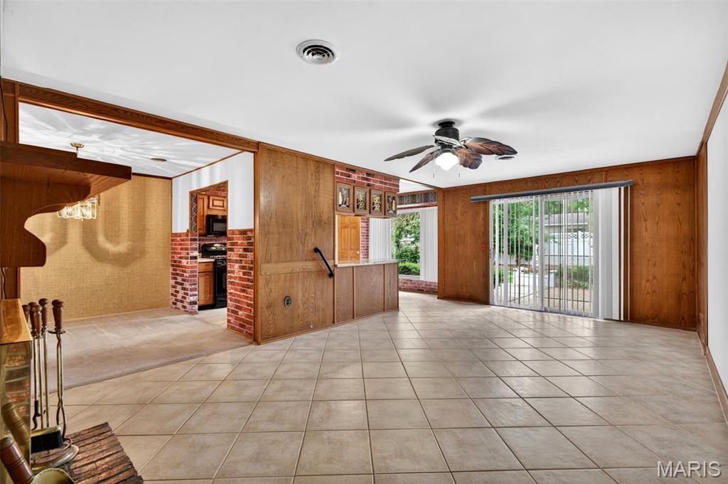Wood-Crest - Residential