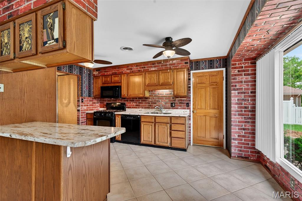 Wood-Crest - Residential