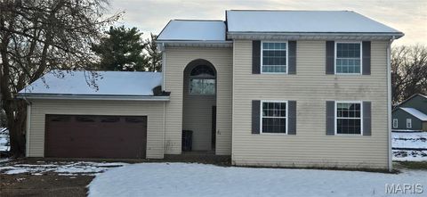 Photo of 14 Bayside Court, Lake Saint Louis, MO 63367 (MLS # 25079705)