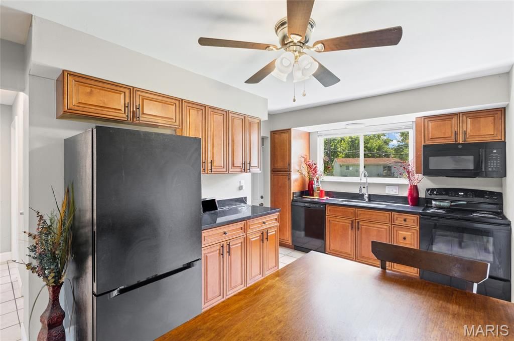 Photo of 1170 Verlene Drive, Florissant, MO 63031 (MLS # 26015519)