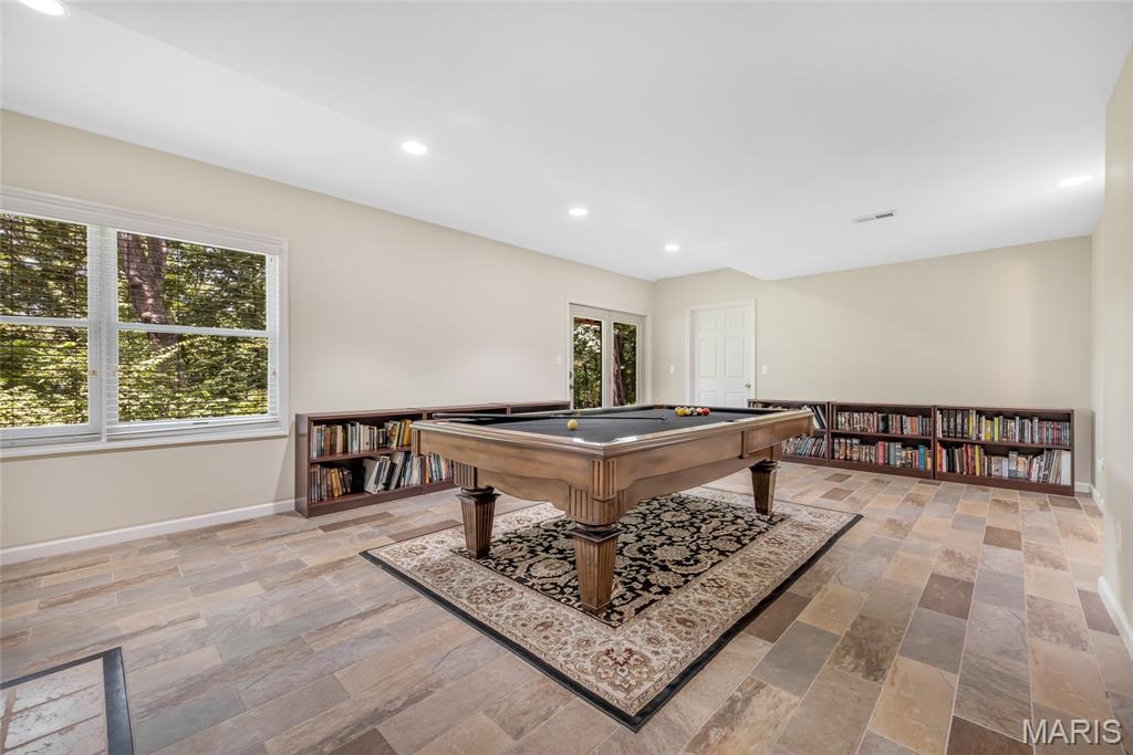 Grover, Missouri 63040, United States, 5 Bedrooms Bedrooms, ,4 BathroomsBathrooms,Residential,Active,182804