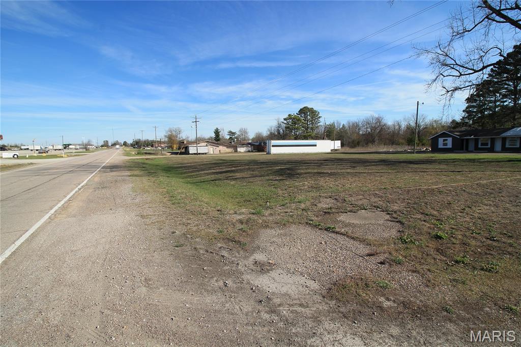 Deguires Sub - Commercial Sale