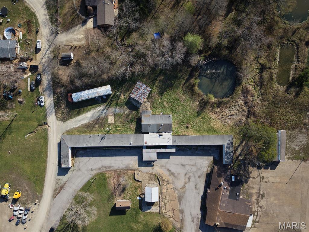 Deguires Sub - Commercial Sale