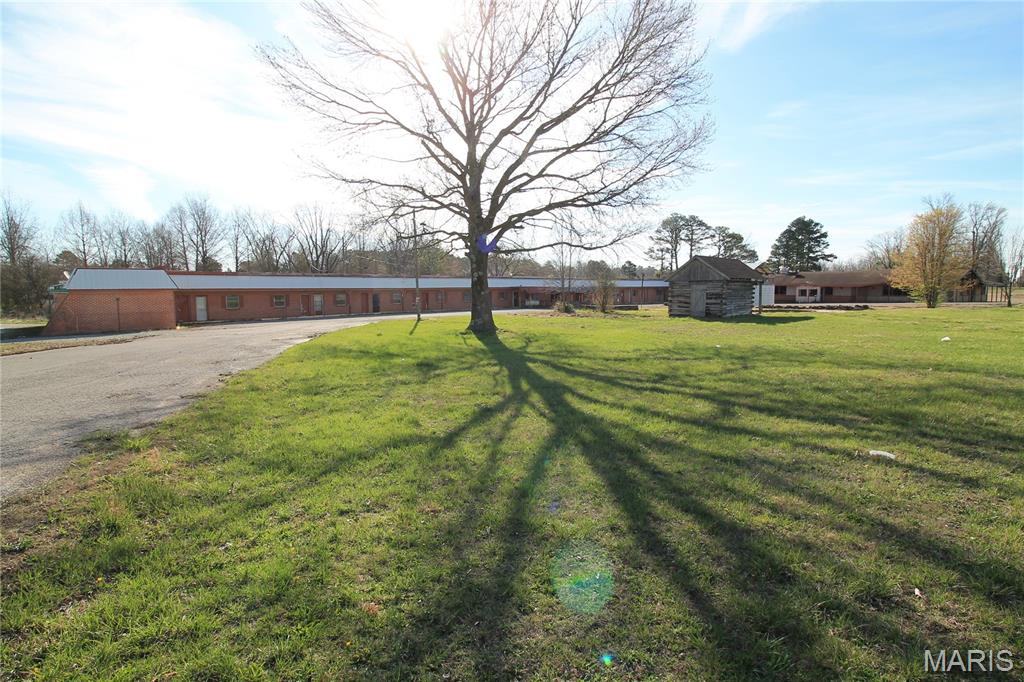 Deguires Sub - Commercial Sale