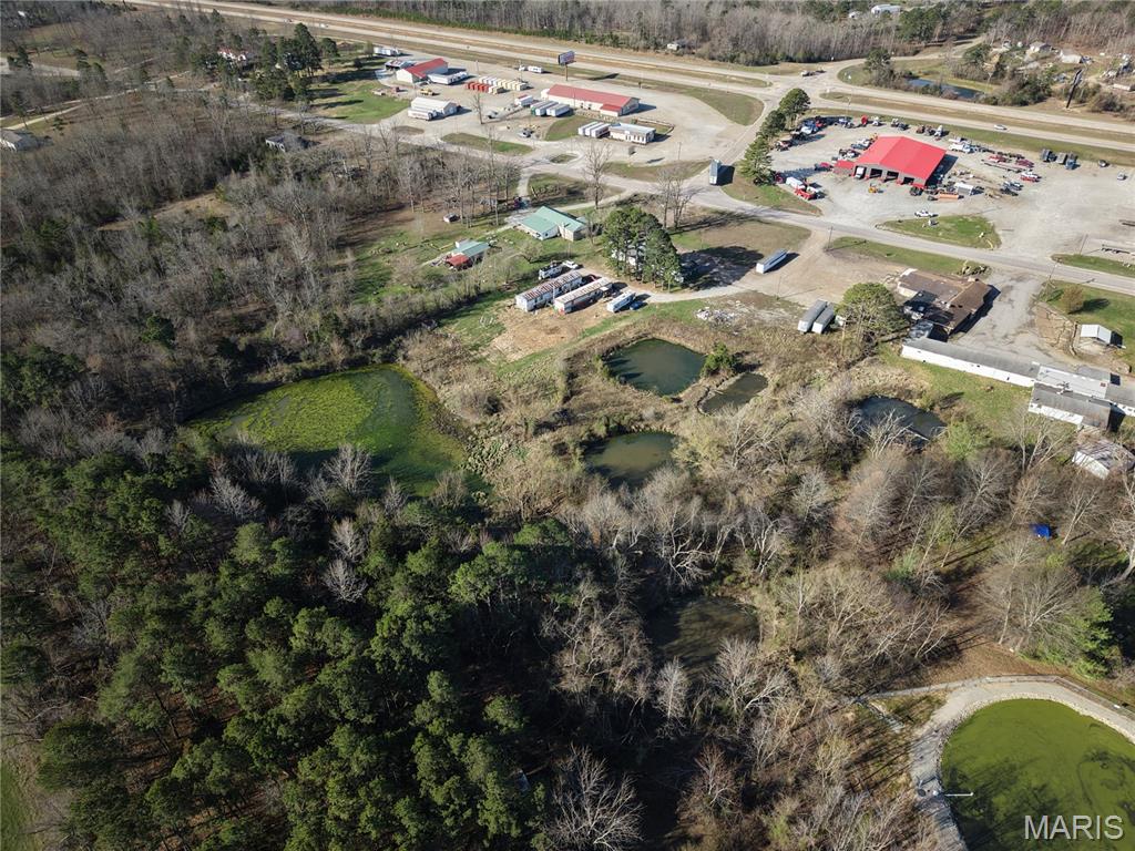 Deguires Sub - Commercial Sale