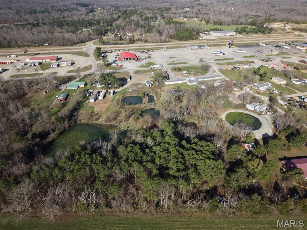 Deguires Sub - Commercial Sale