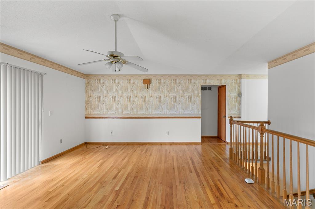 St Peters, Missouri 63376, United States, 3 Bedrooms Bedrooms, ,2 BathroomsBathrooms,Residential,Pending,145070