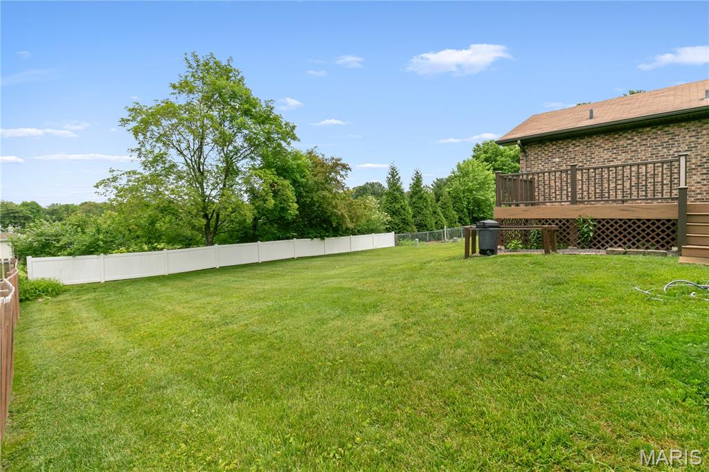 St Peters, Missouri 63376, United States, 3 Bedrooms Bedrooms, ,2 BathroomsBathrooms,Residential,Pending,145070