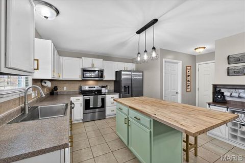 Tiny photo for 189 Rockport Drive, Troy, MO 63379 (MLS # 26003744)