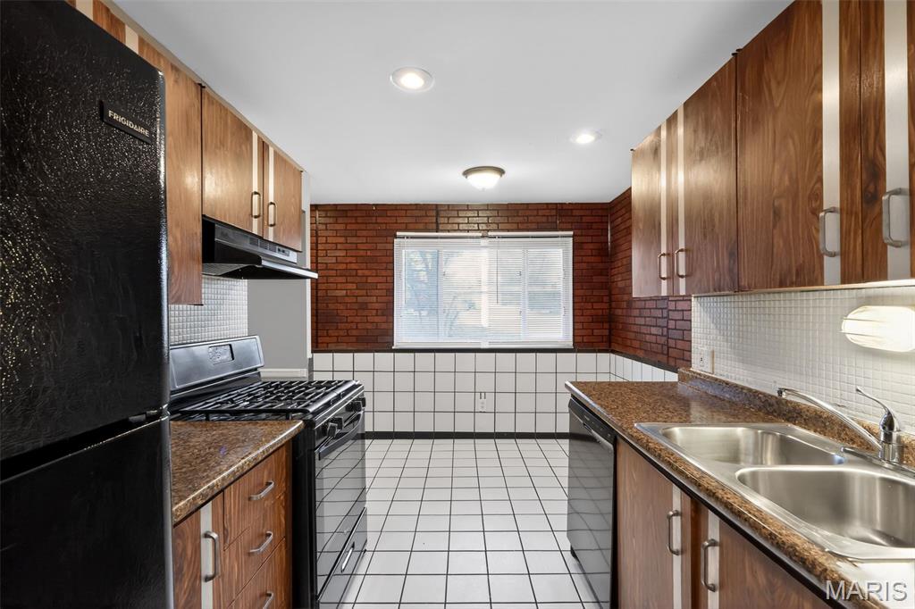 Hathaway Manor 4 Lts 413-419 & 5 - Residential