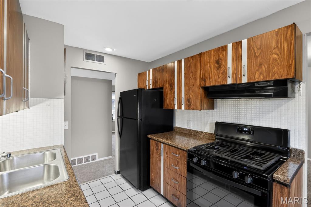 Hathaway Manor 4 Lts 413-419 & 5 - Residential