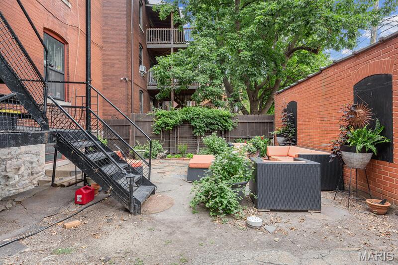 City Commons - Residential Income