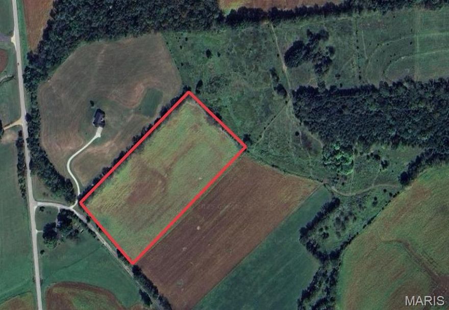 This is IT! The property you've been searching for!! This 10-acre property is perfectly positioned just one mile south of New Haven city limits in the Franklin County R-2 School District! Envision building your forever home with views of farm fields and pastures in the rolling hills surrounding you. Don't let this opportunity pass you by! Schedule your tour TODAY!