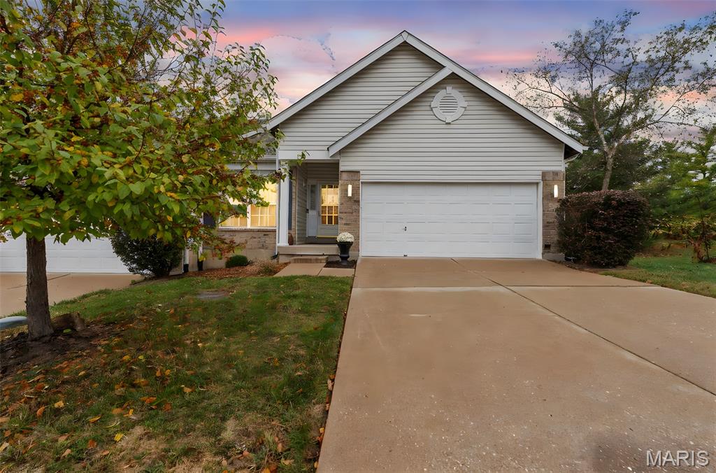 101 Robbins Way Drive