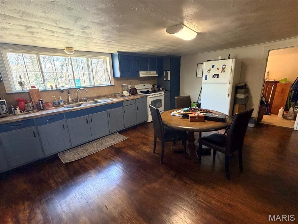 Flat River - Residential