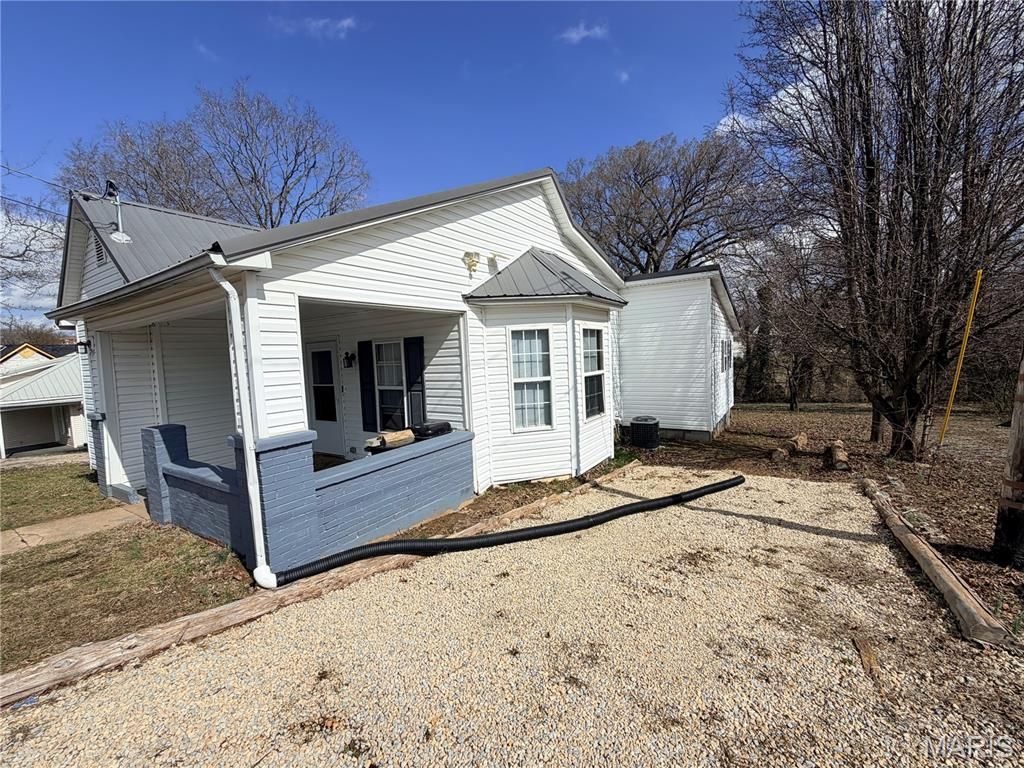 Photo of 306 Field Street, Park Hills, MO 63601 (MLS # 26013046)