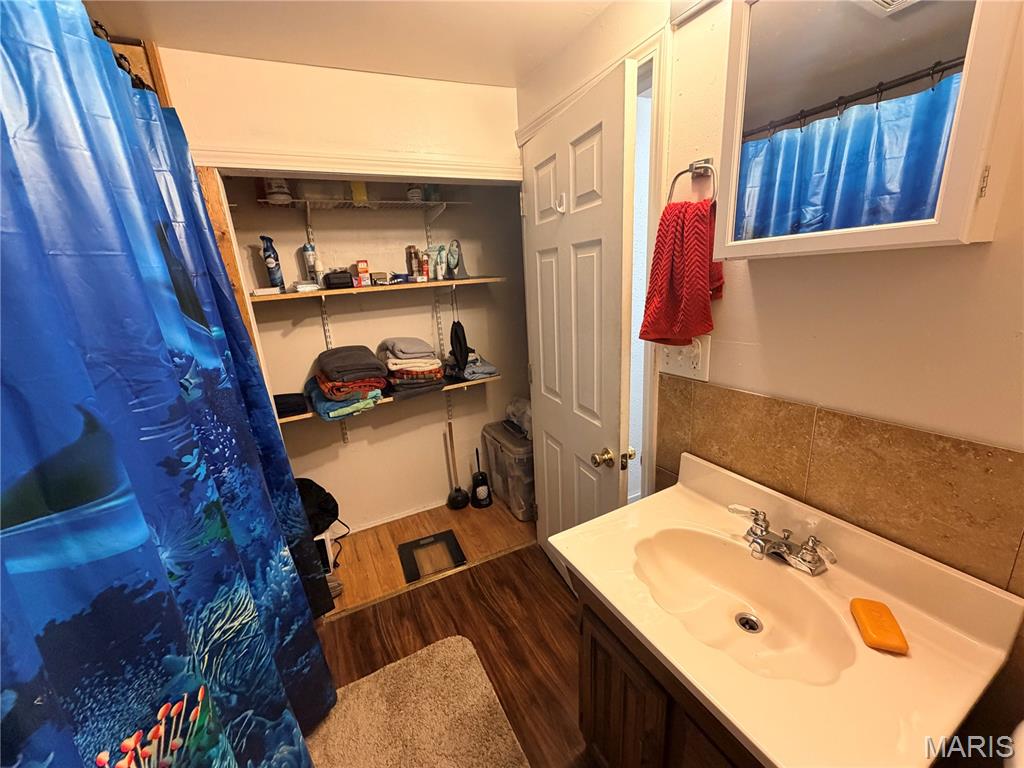 Flat River - Residential