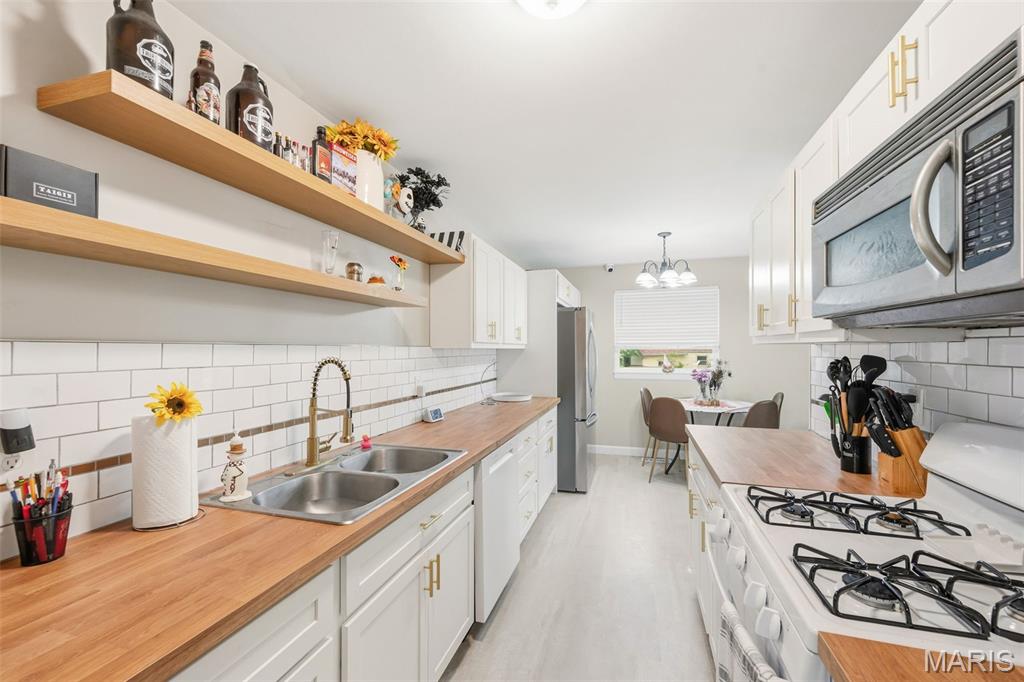 Warson Hills - Residential