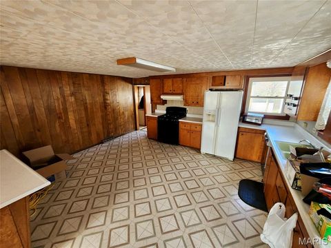 Tiny photo for 353 Truman Street, Newburg, MO 65550 (MLS # 26030370)