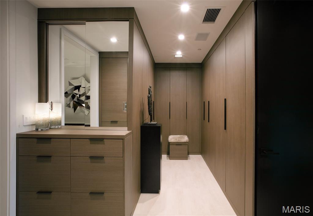 Plaza in Clayton - Residential