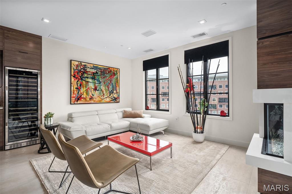 Plaza in Clayton - Residential