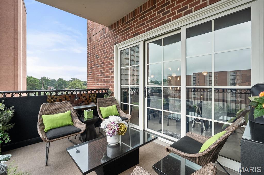 Plaza in Clayton - Residential