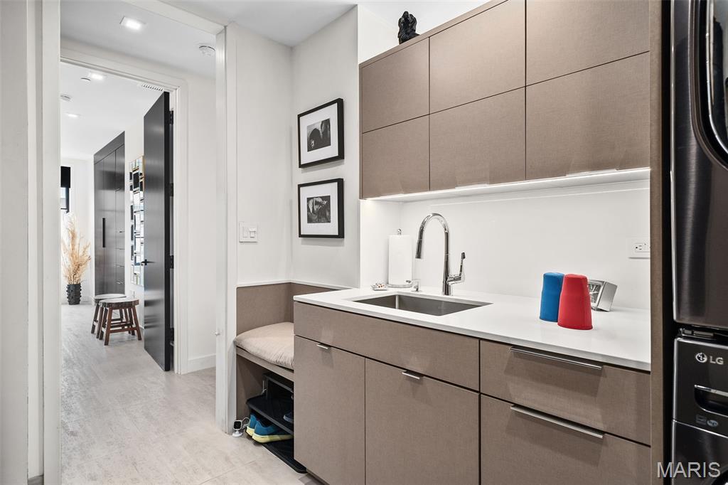 Plaza in Clayton - Residential