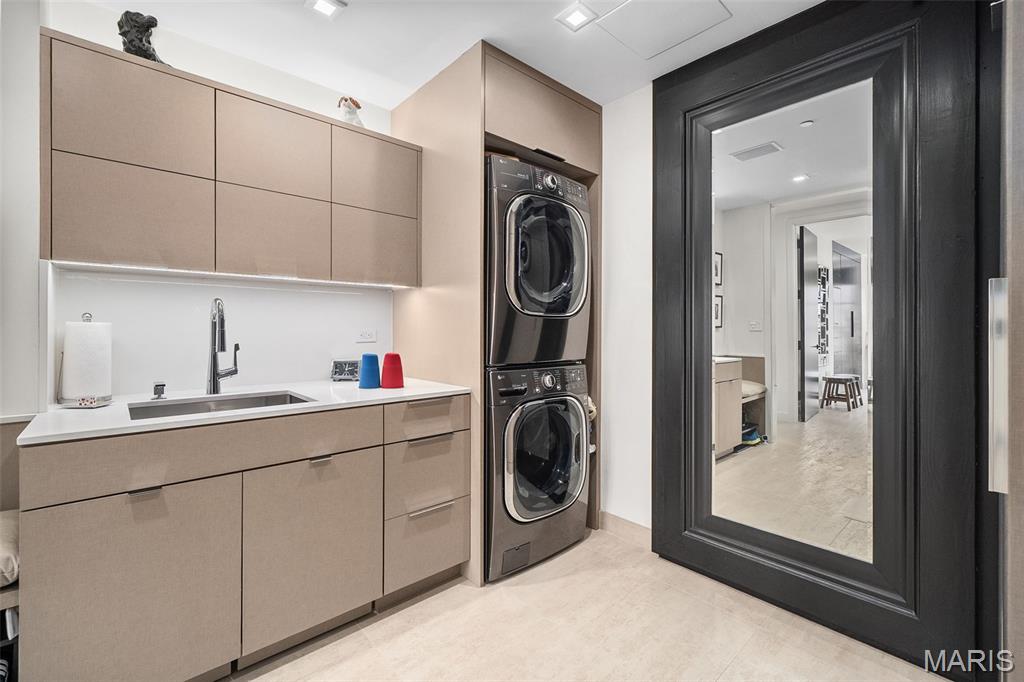 Plaza in Clayton - Residential