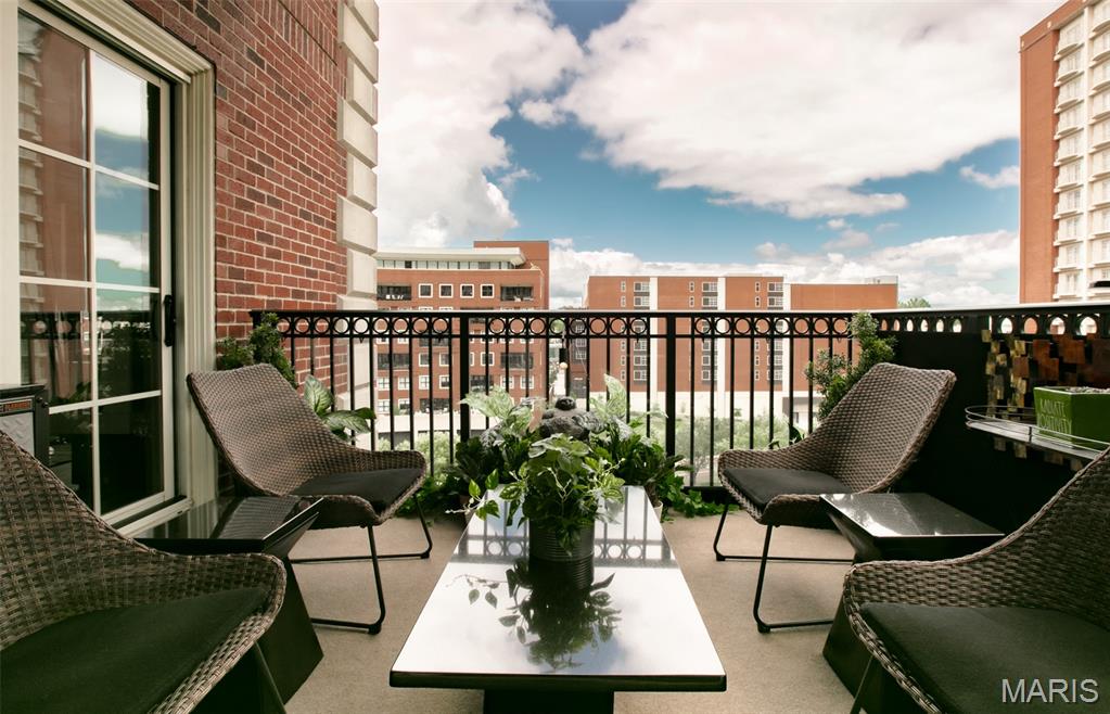 Plaza in Clayton - Residential