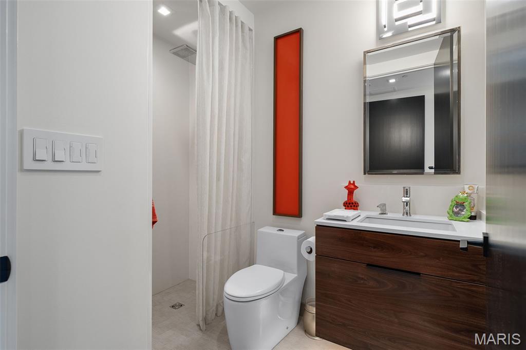 Plaza in Clayton - Residential