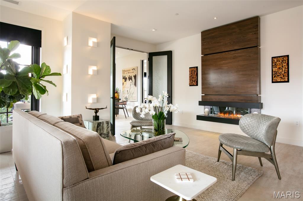 Plaza in Clayton - Residential