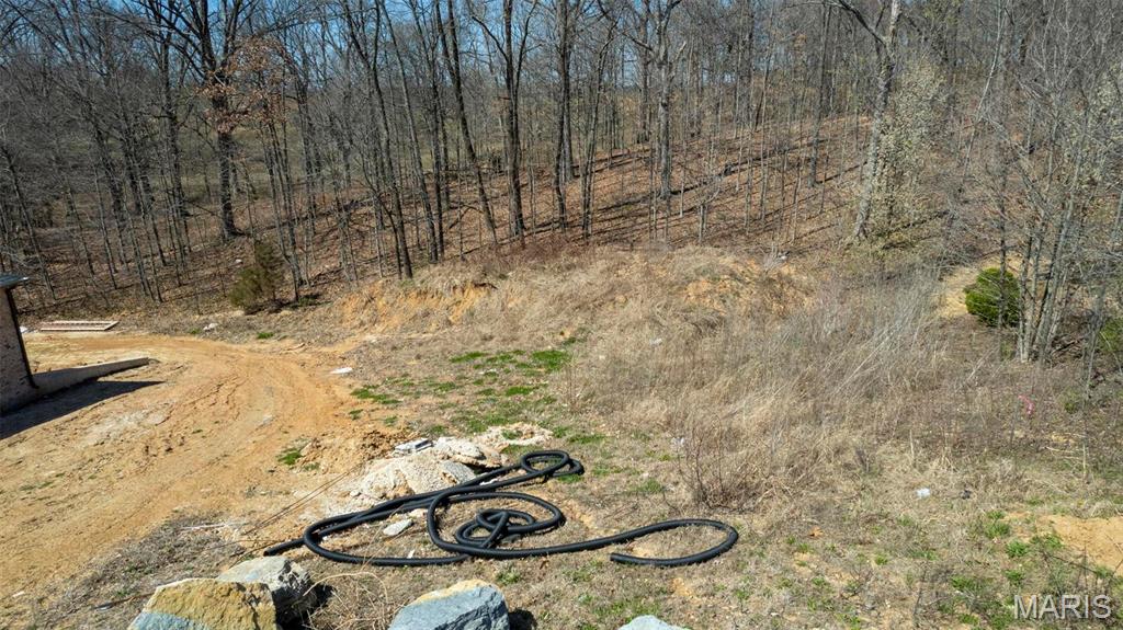 Meadows of Whispering Oaks - Land