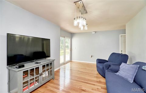 Tiny photo for 1211 Big Bend Road, Ballwin, MO 63021 (MLS # 26009990)