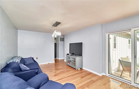 Tiny photo for 1211 Big Bend Road, Ballwin, MO 63021 (MLS # 26009990)