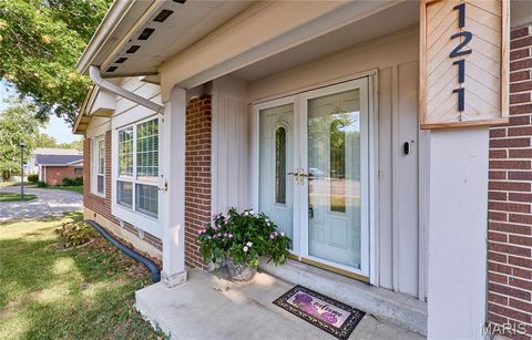 Tiny photo for 1211 Big Bend Road, Ballwin, MO 63021 (MLS # 26009990)