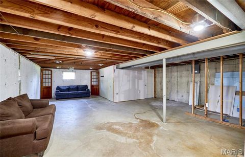 Tiny photo for 1211 Big Bend Road, Ballwin, MO 63021 (MLS # 26009990)