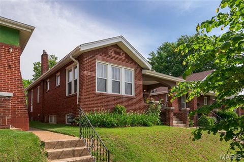 Tiny photo for 4131 Utah Street, St Louis, MO 63116 (MLS # 26030867)