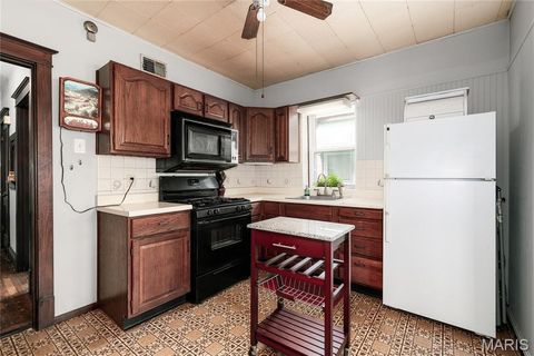 Tiny photo for 4131 Utah Street, St Louis, MO 63116 (MLS # 26030867)
