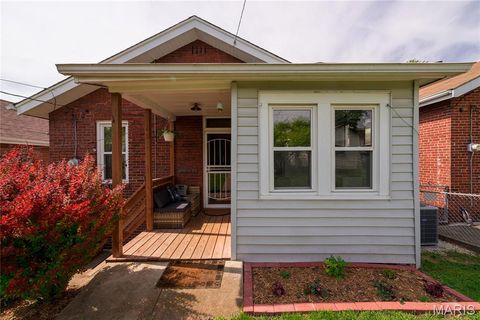 Tiny photo for 4131 Utah Street, St Louis, MO 63116 (MLS # 26030867)