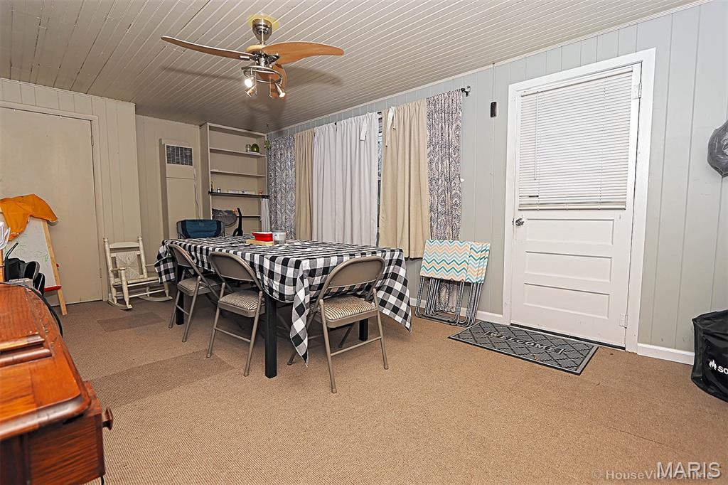 Groves 2nd - Residential