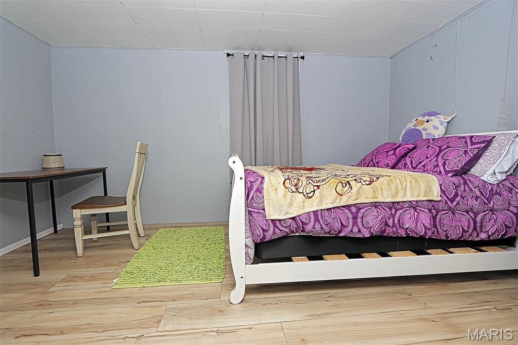 Groves 2nd - Residential