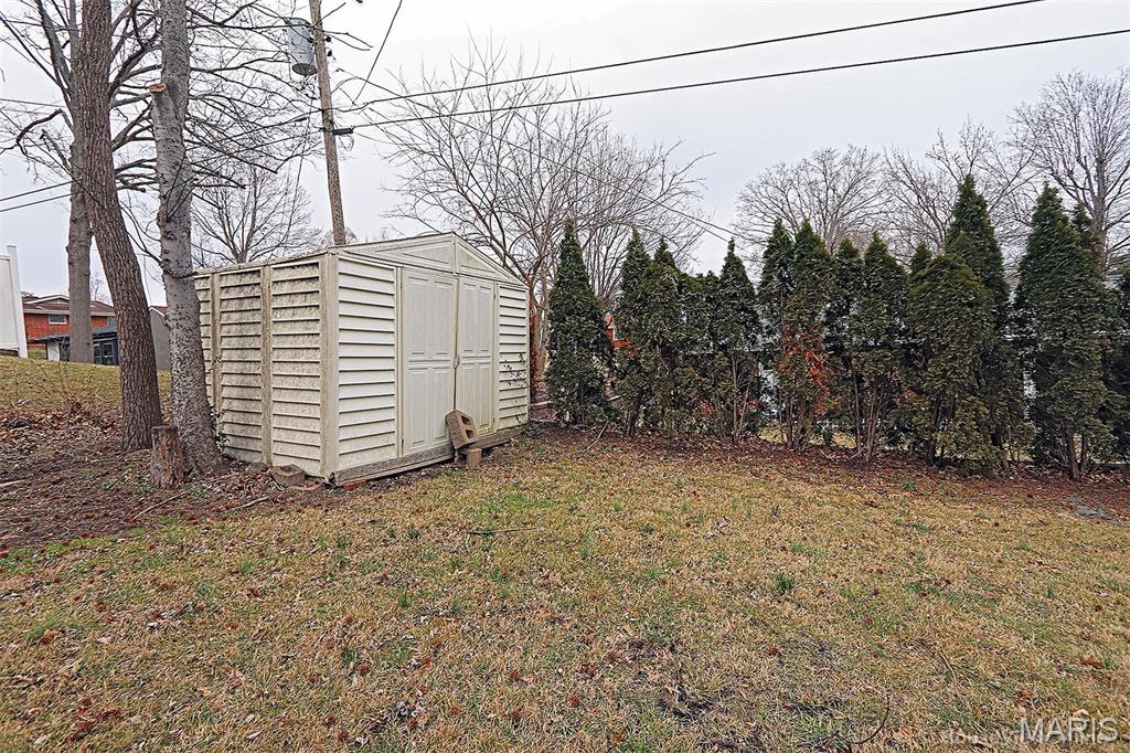 Groves 2nd - Residential