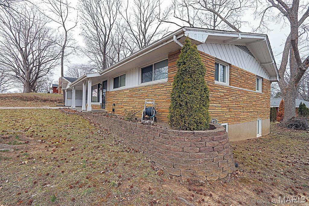 Groves 2nd - Residential