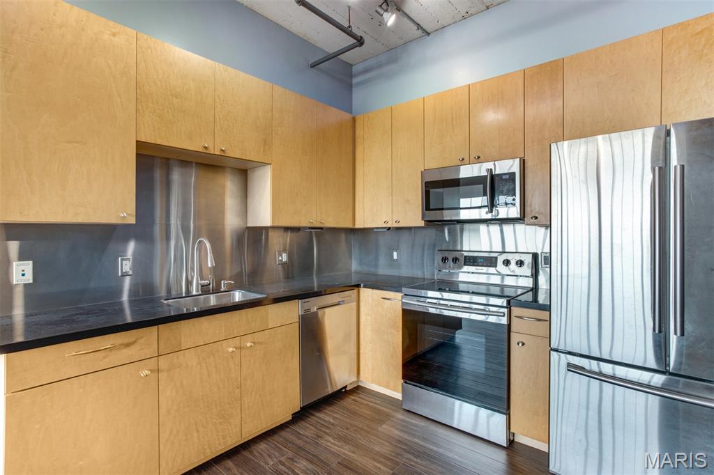 St Louis, Missouri 63103, United States, 1 Bedroom Bedrooms, ,1 BathroomBathrooms,Residential,Active,203834