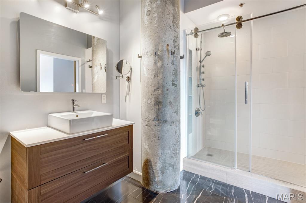 St Louis, Missouri 63103, United States, 1 Bedroom Bedrooms, ,1 BathroomBathrooms,Residential,Active,203834