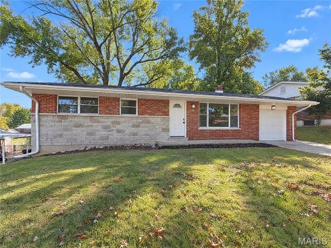 Photo of 2322 Ruckert Avenue, St Louis, MO 63114 (MLS # 26067905)