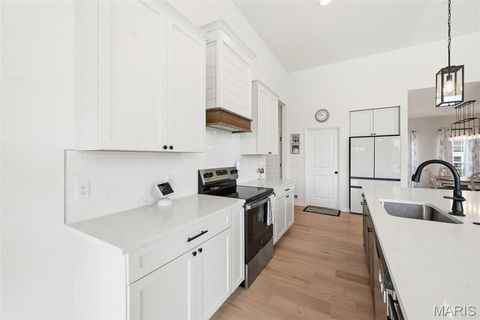 Tiny photo for 200 Copper Stone Court, Wentzville, MO 63385 (MLS # 26014160)