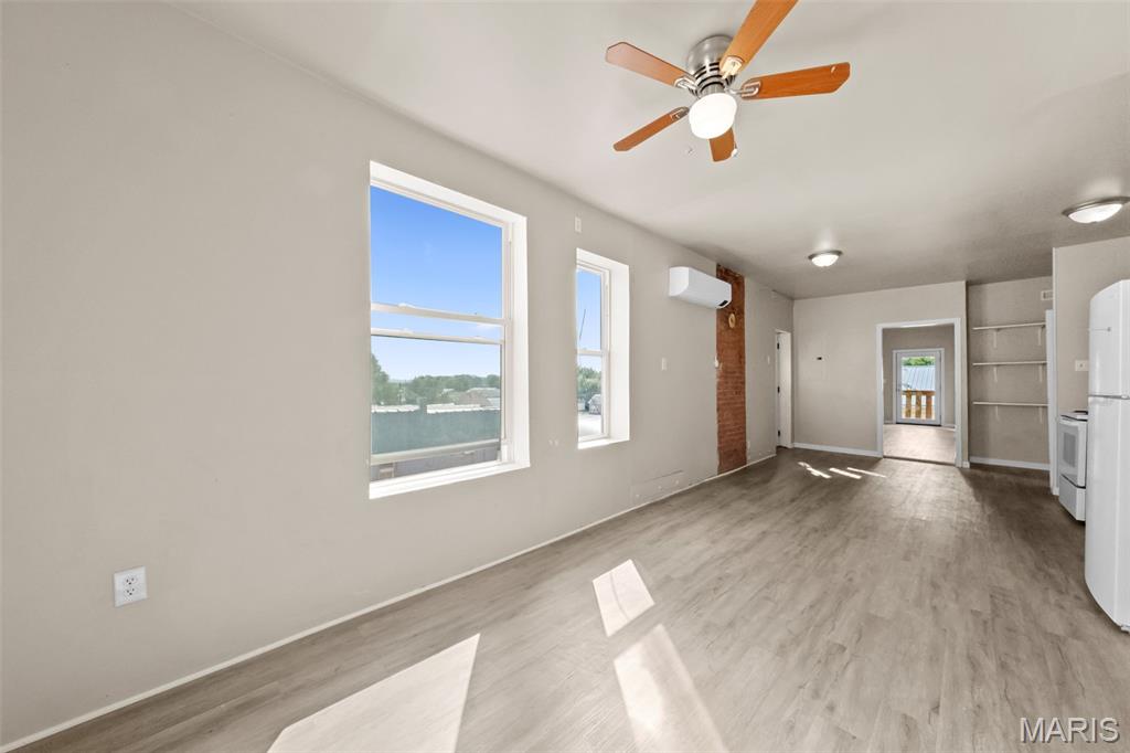 none - Commercial Sale